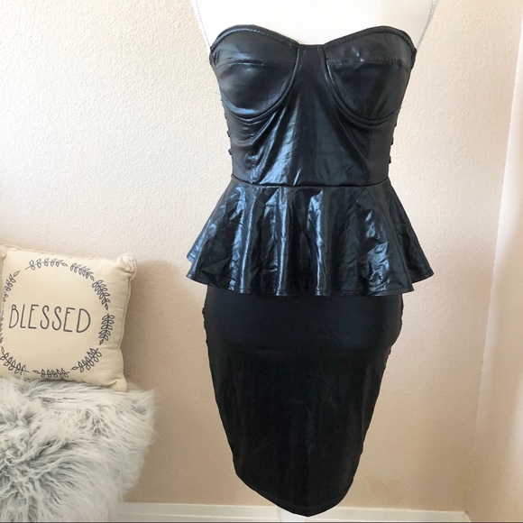 3/30 Little black dress leather peplum skirt cut - Picture 2 of 6